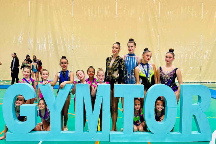 gimnasia-ceuta-se-alza-13-medallas-torremolinos-001