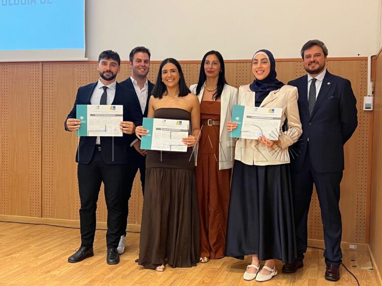 graduacion-masteres-ugr-2025-recuerdo-santiago-real-3