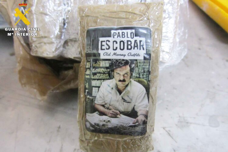 hachis-cara-pablo-escobar-netflix-intervenido-guardia-civil-1