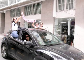 hinchas-caravana-pasion-ceuta