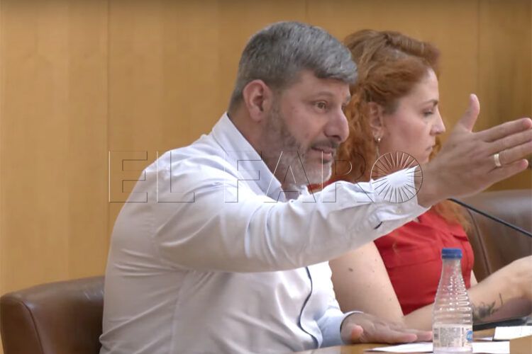 pleno-rechaza-reprobar-vivas-quien-lamenta-tilden-traidor