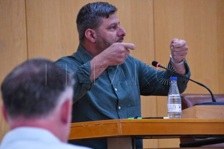 mayor-apoyo-economico-comerciantes-hadu-peticion-ceuta-ya