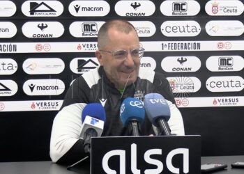 rueda-prensa-previa-ad-ceuta-merida-jj-romero-1