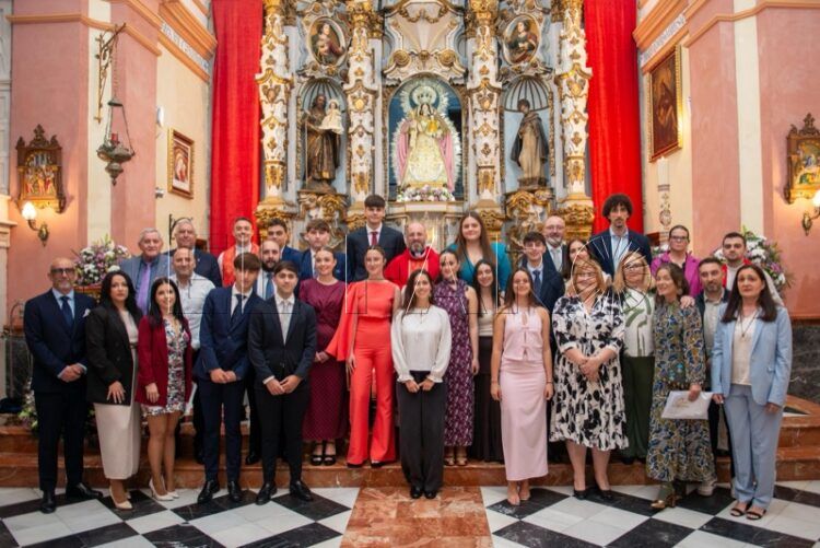 sociedad-caballa-confirmaciones-iglesia-remedios-01052025-030