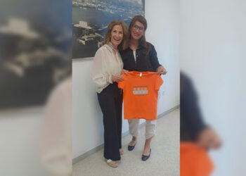 una-madre-frente-directora-ingesa-entiendo-me-dijo-no-cumplio