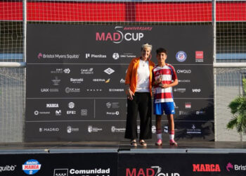 abdelatif-chellaf-mvp-campeon-granada