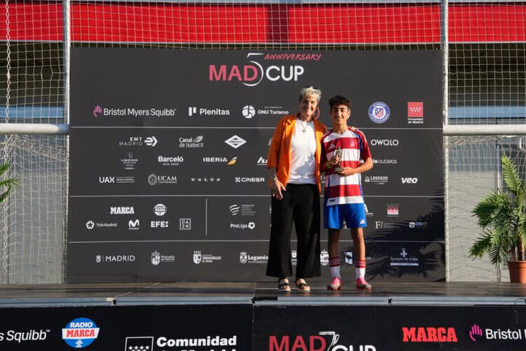 abdelatif-chellaf-mvp-campeon-granada