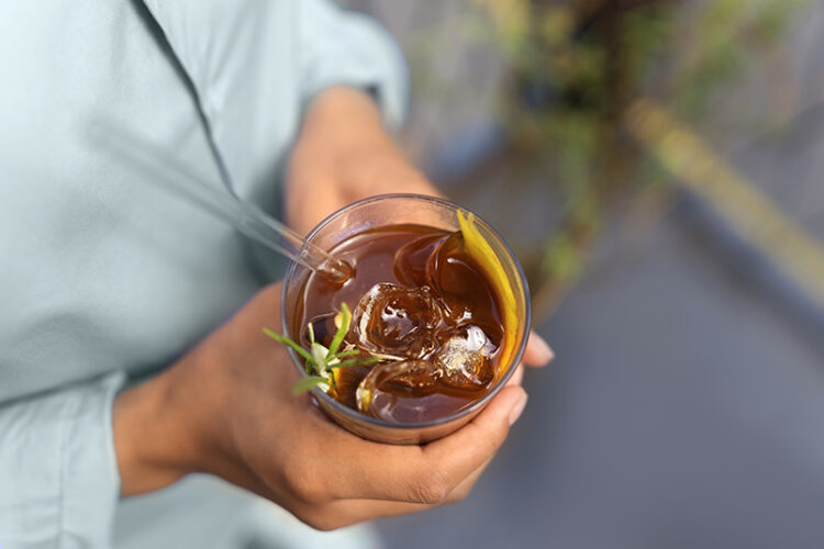 bebida-te-fusiona-sabor-frescura-estilo-vida-fuze-tea