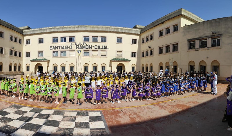 broche-oro-infinito-mas-alla-proyecto-ramon-cajal-010