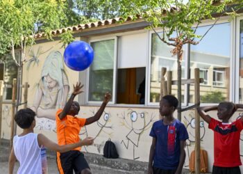 caixa-ninios-situacion-vulnerabilidad-disfrutaran-verano-caixaproinfancia-2