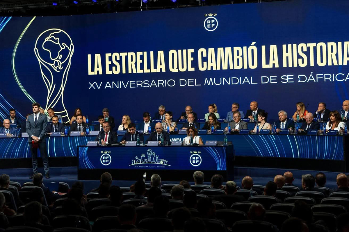 ceuta-presente-asamblea-rfef-futbol-001