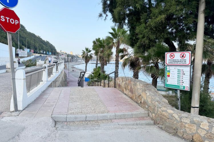 entrada-playa-chorrillo