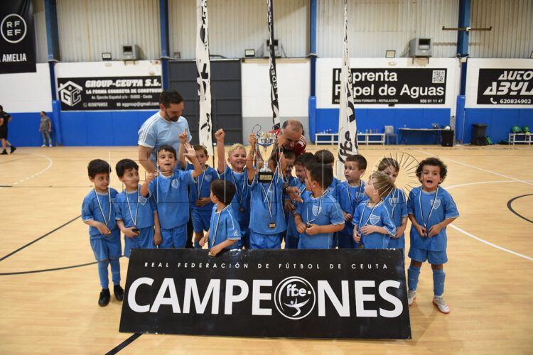 entrega-trofeos-medallas-debutantes-futbol-sala-022