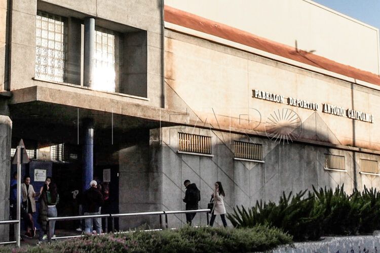 comienzan-obras-rehabilitacion-energetica-polideportivo-campoamor