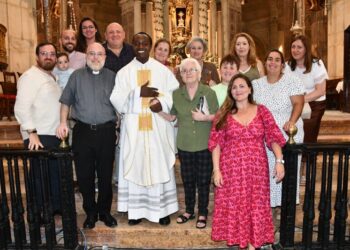 padre-george-gitahi-ordenado-sacerdote-007