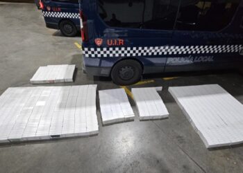 policia-local-interviene-mil-telefonos-moviles-contrabando-001