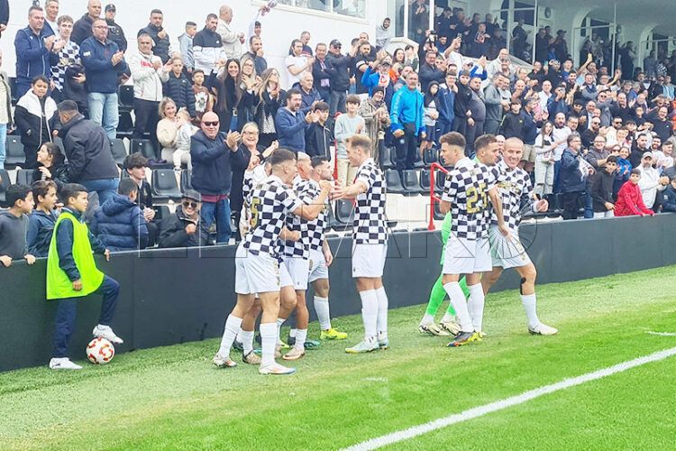 primeros-planes-ceuta-mercado-fichajes-futbol