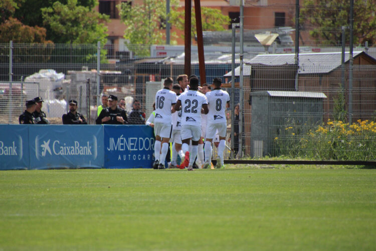 se-abre-mercado-fichajes-hara-ceuta-futbol