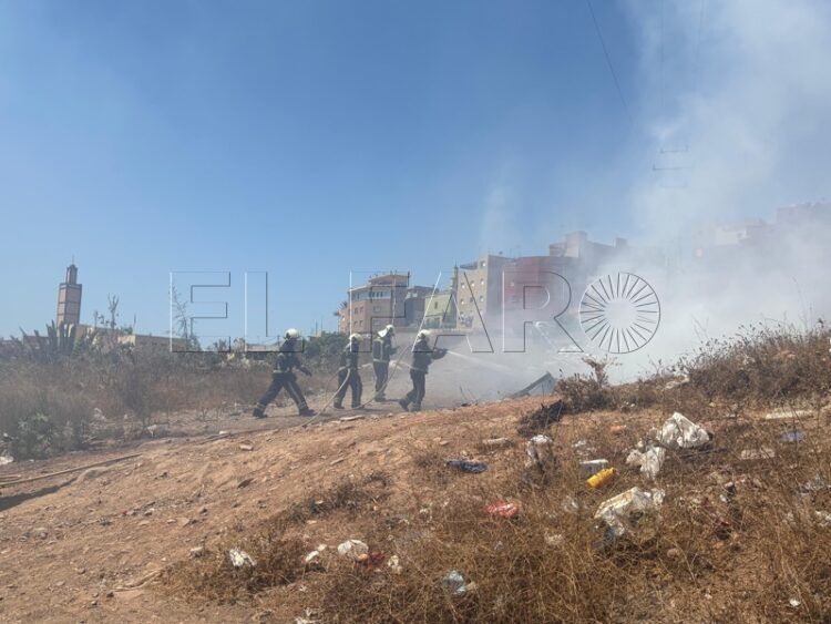 Bomberos-Policía-Nacional-incendio-explanada-010