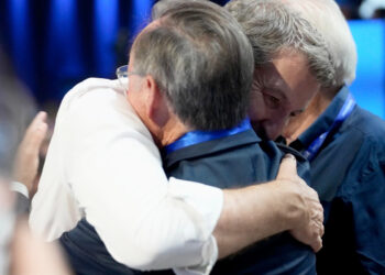 abrazo-feijoo