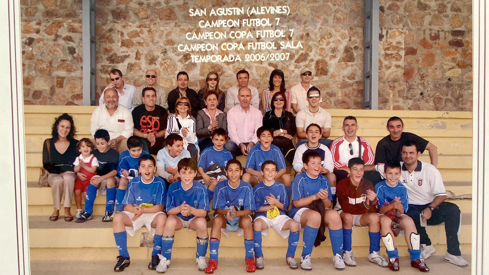 anuar-tuhami-futbolista-colegio-san-agustin