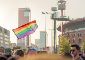 bandera-lgtbi