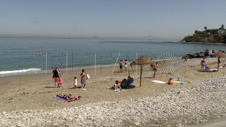 banistas-denuncian-falta-accesos-playa-san-amaro-24