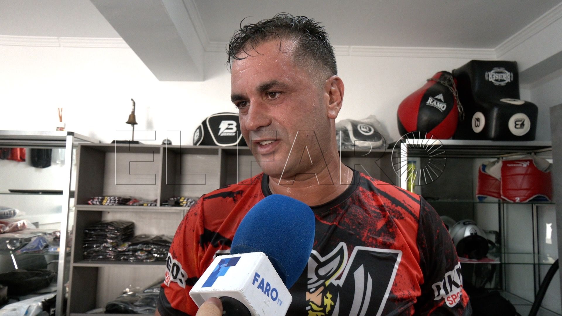 campeon-mundo-hassan-el-hamzaoui-imparte-clase-kickboxing-club-vikingos-2