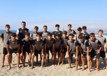 ceuta-presenta-selecciones-nacional-futbol-playa-010