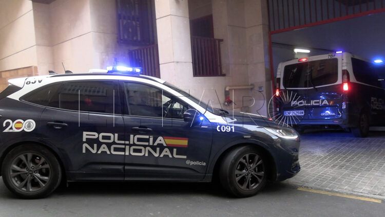 coche-policia-nacional-palacio-justicia