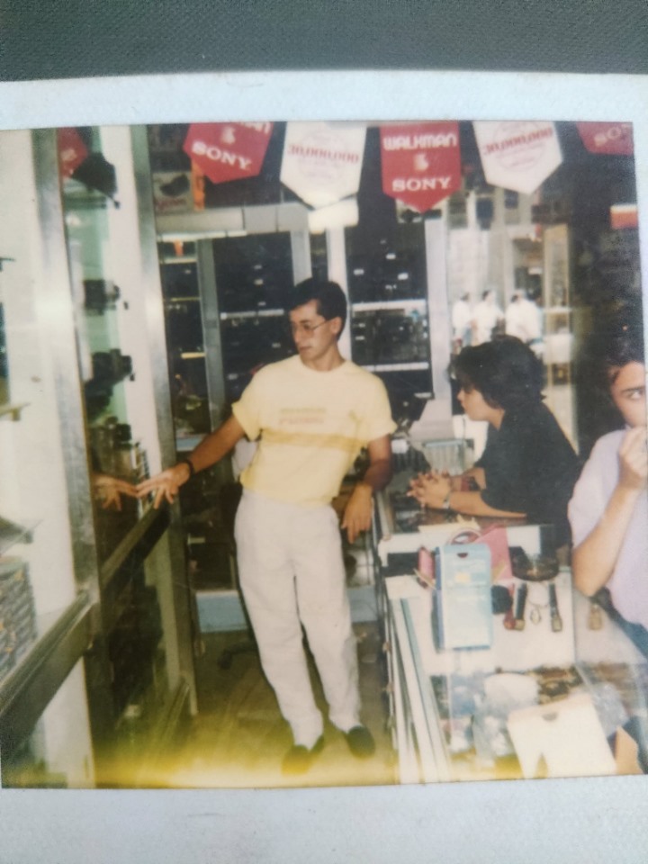 tiempo-bazares-arte-vender-colaboracion-chellaram-2