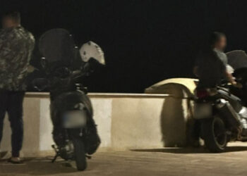 vecinos-alferez-reclaman-policia-actue-imperio-motos-004