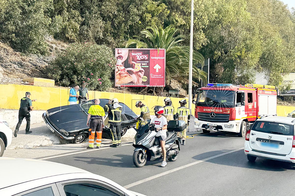 accidente-carretera-chorrillo-coche-semivolcado-004-principal