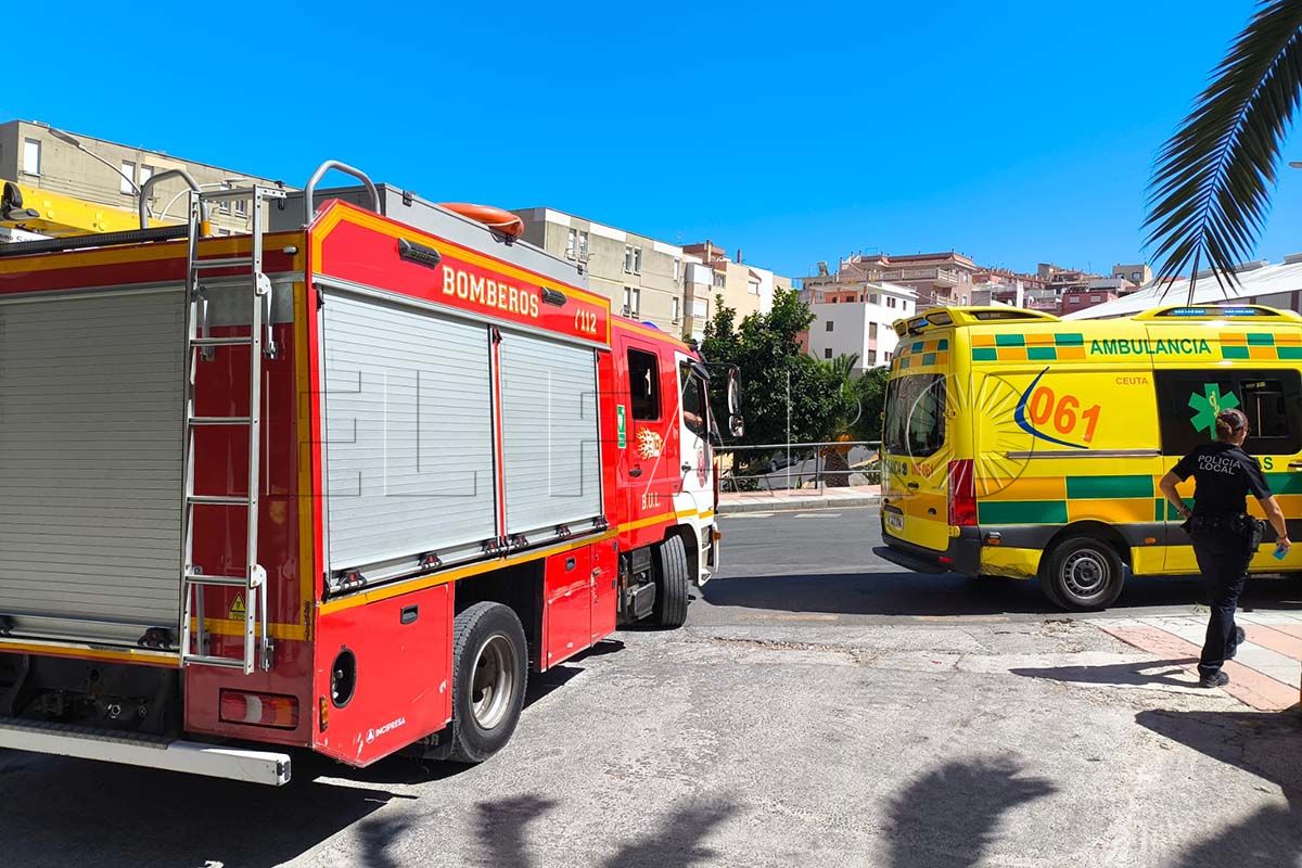 accidente-maquinaria-avenida-Lisboa-bomberos