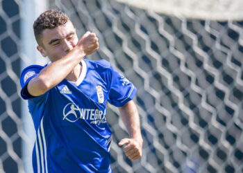 ad-ceuta-le-sigue-pista-alex-cardero-futbol