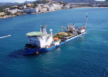 buque-cable-electrico-fondo-marino-ceuta-3