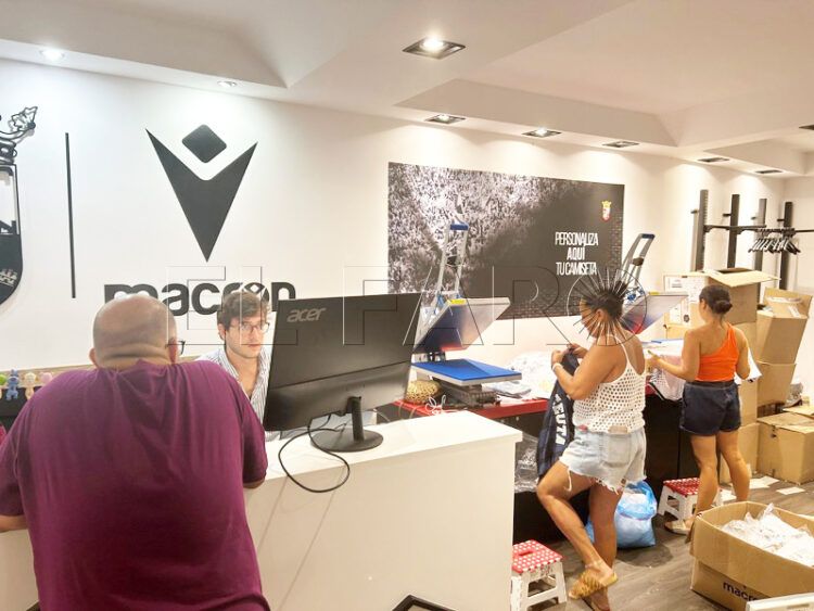 caballas-compran-entradas-duelo-valladolid-ceuta-005