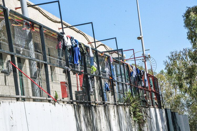 ceti-sobreocupado-acoge-inmigrantes