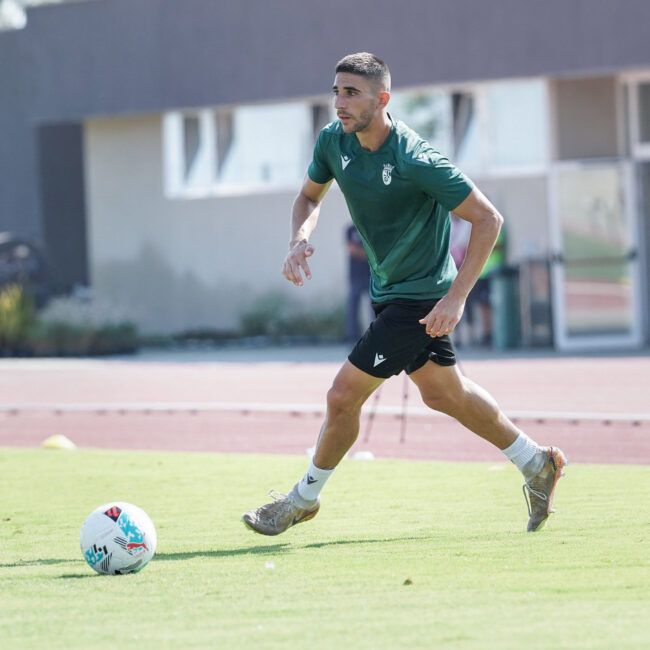 ceuta-se-prepara-medirse-invicto-racing-futbol-004