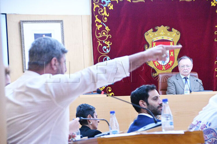 ceuta-ya-arremete-vivas-repescar-exinterventor-caminero