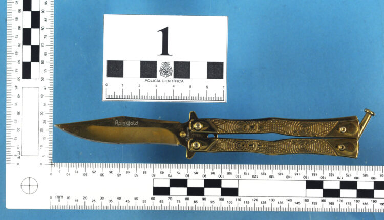 detenido-autor-apunalamiento-feria-policia-nacional-arma-2