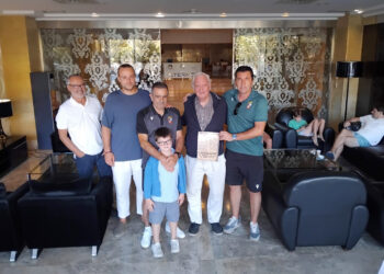 exfutbolista-fernando-perez-zumel-visita-ad-ceuta-santander-1