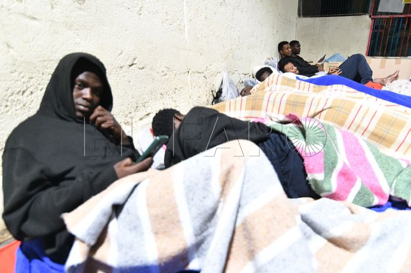 gobierno-espana-trabaja-salidas-extraordinarias-inmigrantes-ceti