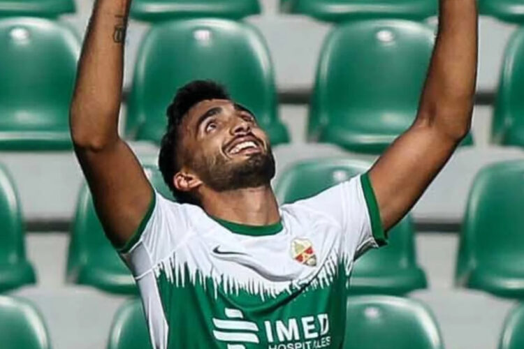 iomar-vidal-firma-ceuta-sale-cedido-antequera