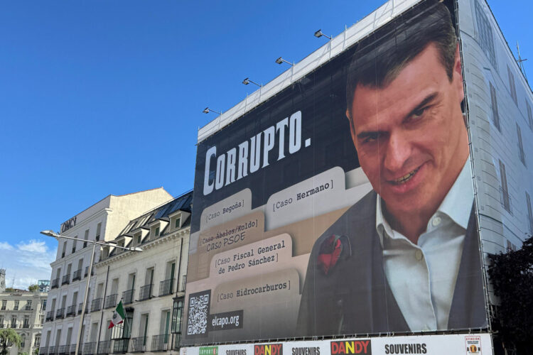 lona-pedro-sanchez-corrupto