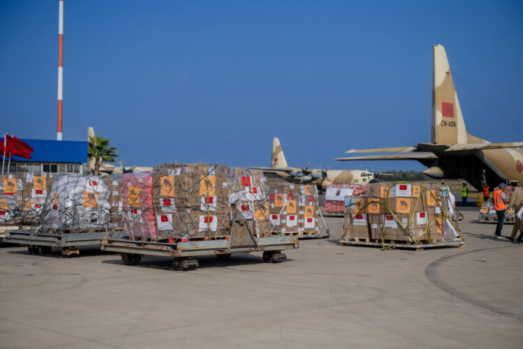 marruecos-envia-aviones-alimentos-medicamentos-gaza-029