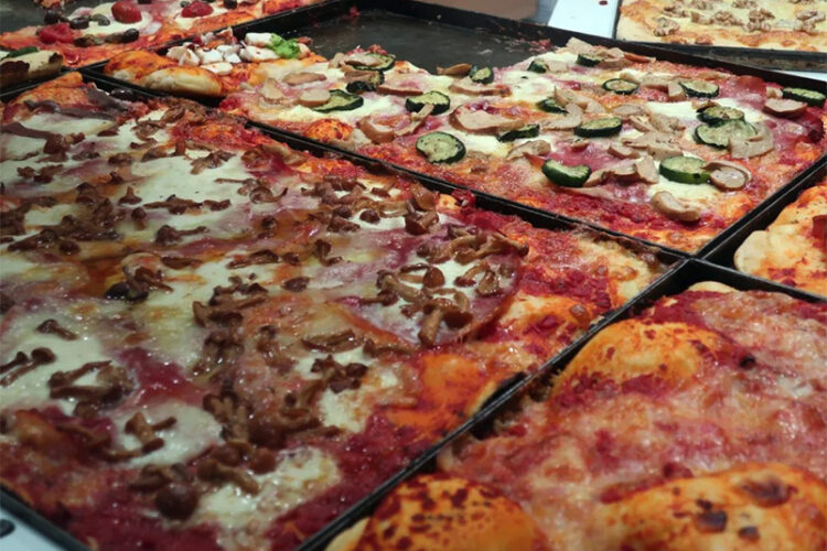 nuevo-truco-okupas-impide-actuar-policia-pizza