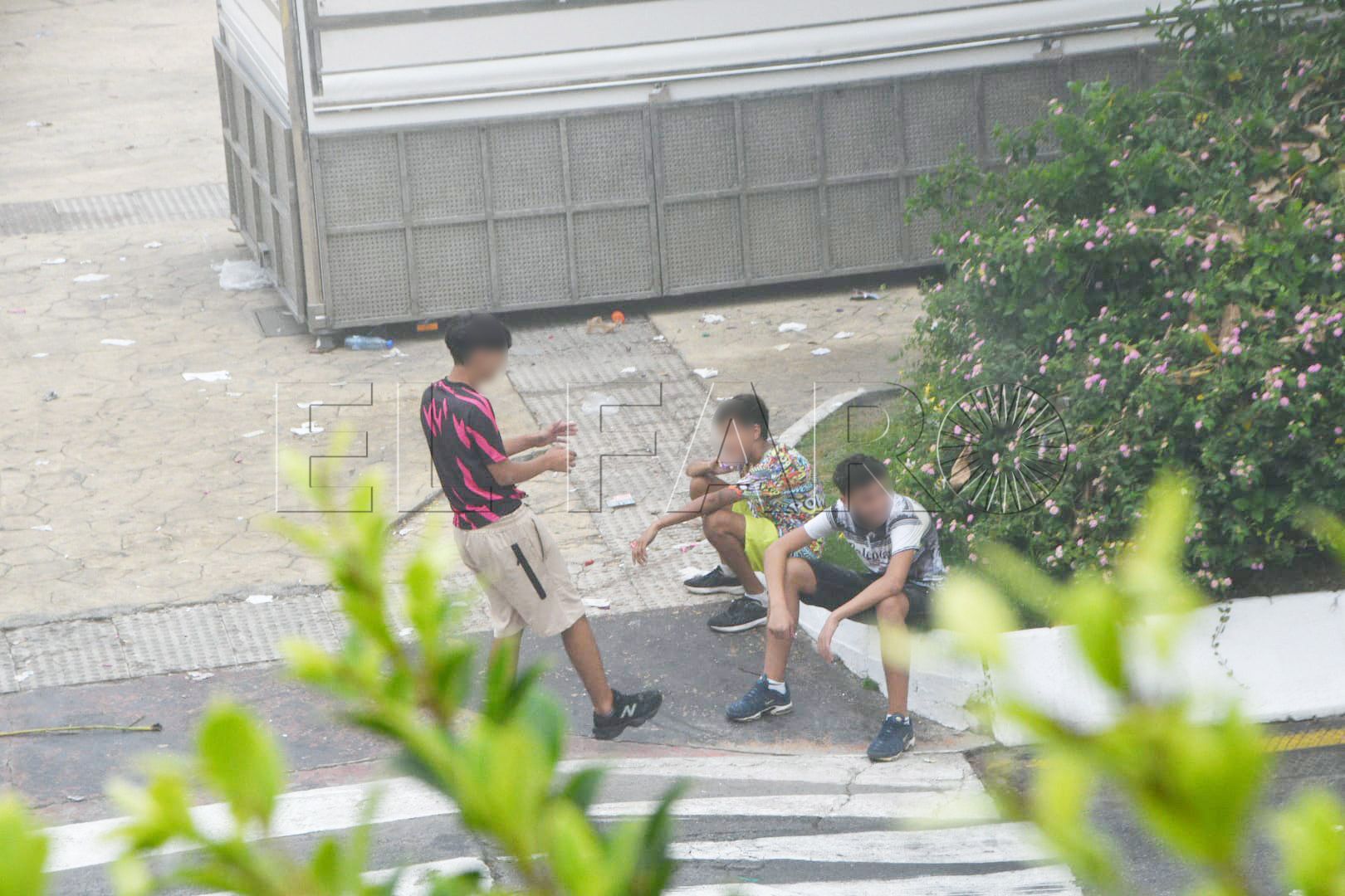 operacion-feriante-menores-inmigrantes-desmontaje-atracciones-2025-6