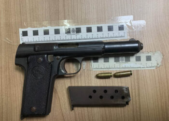 pistola-intervenida-detenido-juan-carlos-i-preparada-disparar-001