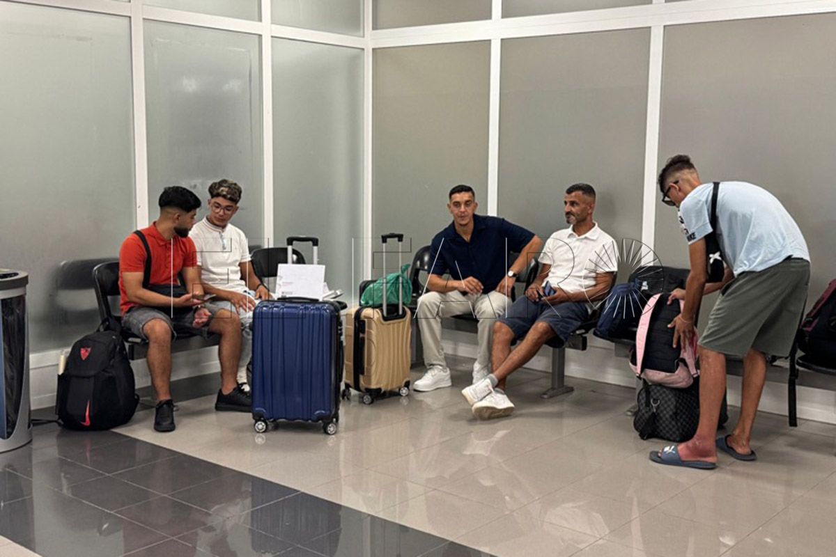 salida-CETI-24-inmigrantes-21-08-2025-012